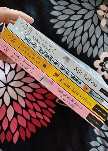  #esraezmeci #kitap