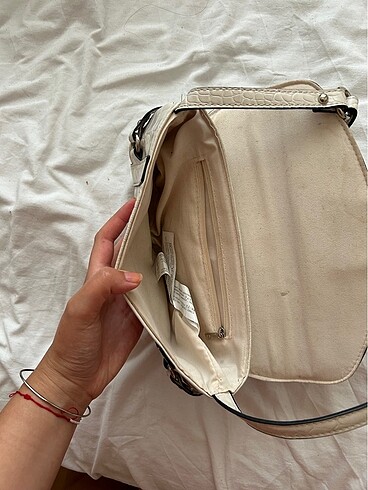 Beden beyaz Renk Stradivarius Deri Kemerli Çanta