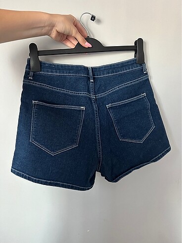 H&M H&M sort