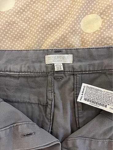 s Beden Pull and Bear mini gri etek