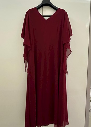Trendyol & Milla Bordo Drapeli Uzun Abiye Elbise44/46 bedenlere
