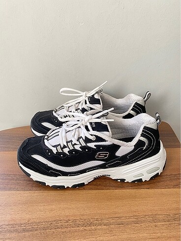 39 Beden siyah Renk Orjinal Skechers Dlites