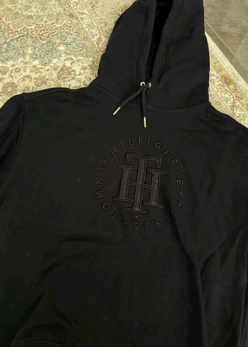 Tommy Hilfiger universal