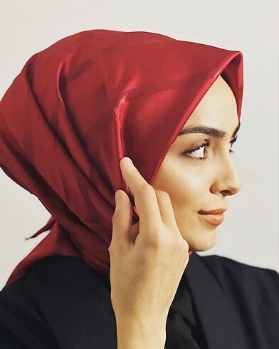Twil eşarp