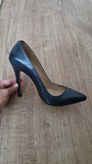 TEMİZ KEMAL TANCA DERİ STILETTO