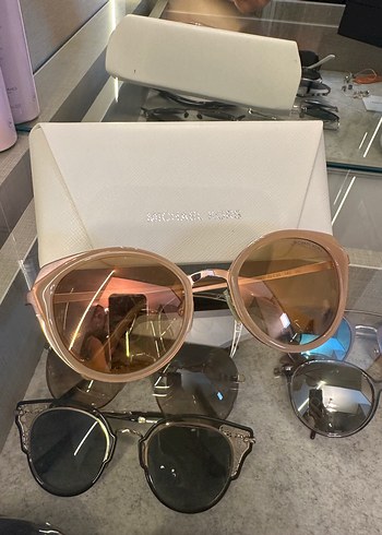 Michael Kors Güneş Gözlüğü
