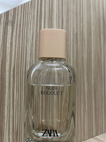 Zara Nude bouquet parfüm