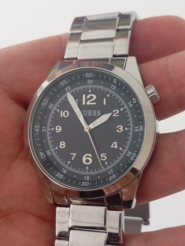 Guess Siyah Analog Kol Saati — görsel 8/10