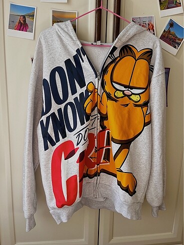 renkli desenli fermuarlı sweatshirt hoodie