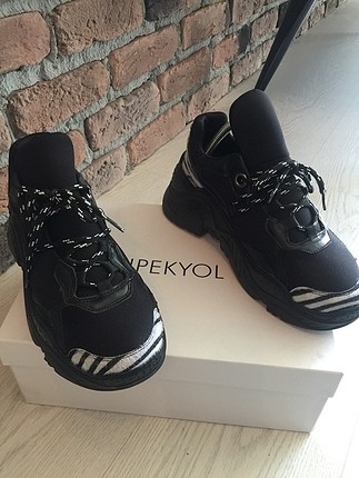 İpekyol spor ayakkabı