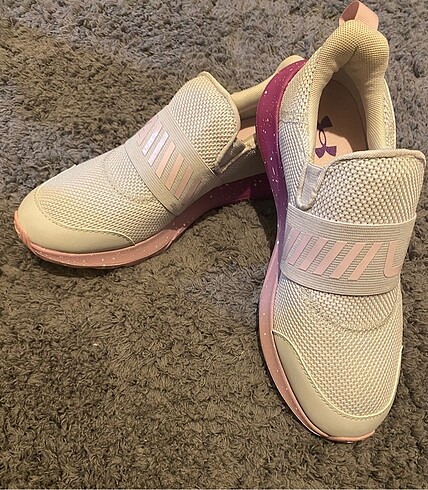 40 Beden Under Armour Sneakers