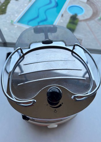 Beyaz DeLonghi Kahve Makinesi - Görsel 5