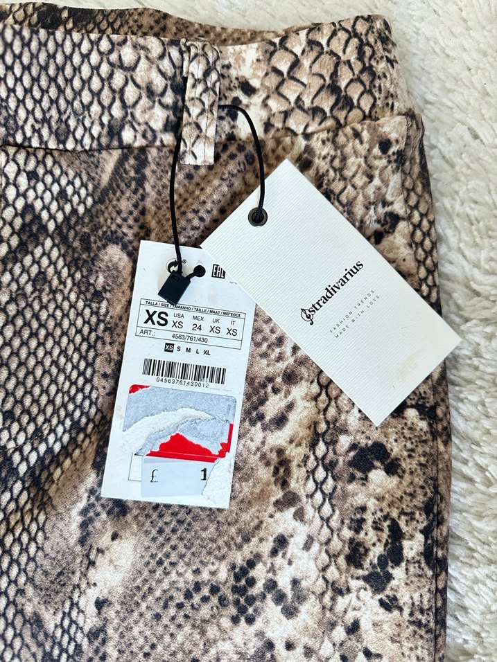 Detaylı Yılan Desenli Kadın İspanyol Paça Pantolon - Görsel 4