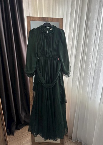 Uzun Kollu Fırfırlı Yeşil Uzun Elbise - Görsel 3
