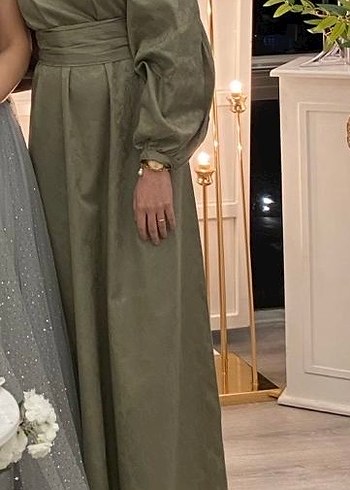 Kemerli Uzun Kadın Elbise - Görsel 3