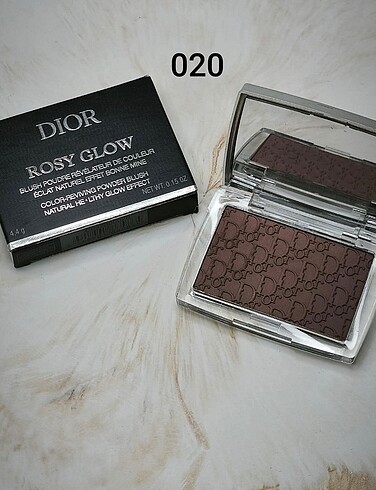 Dior allık
