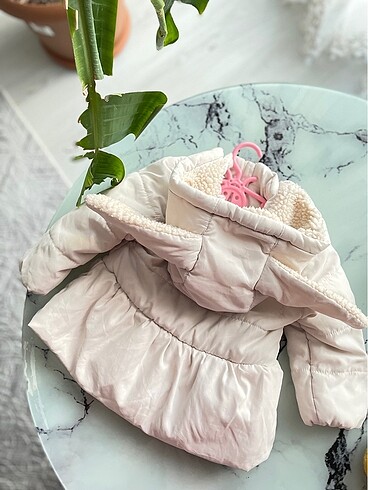 H&M Tavşan bebek mont