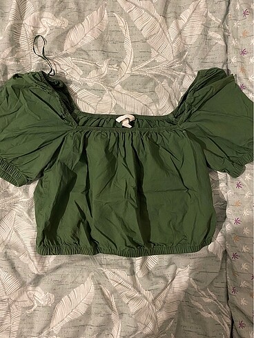 H&M yeşil crop