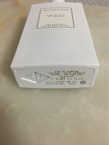  Beden Van Cleef & Arpels Oud Blanc