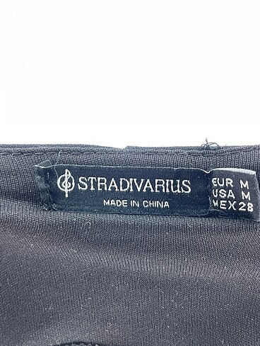 m Beden siyah Renk Stradivarius Kısa Elbise %70 İndirimli.