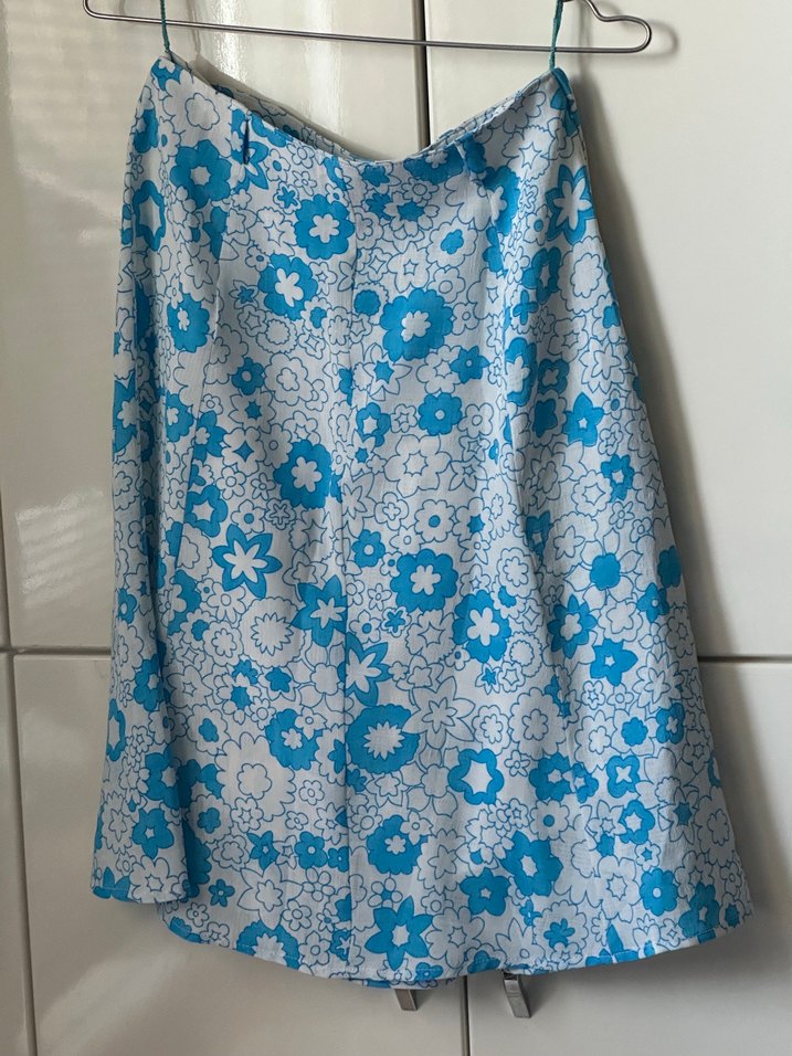 Mavi Çiçek Desenli Midi Etek - Görsel 2