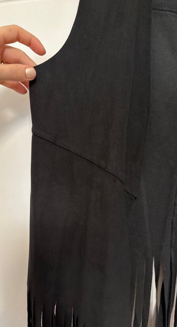 Siyah Süet Saçaklı V Yaka Gotik Yelek - Görsel 3