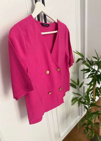 Pembe V Yaka Kısa Kollu Keten Gömlek - Görsel 3