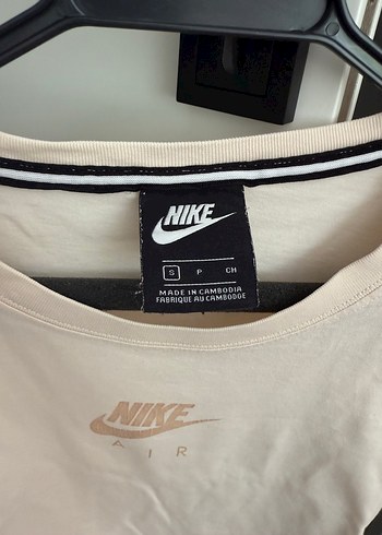 s Beden Nike Toz Pembe Kısa Kollu Crop Tişört