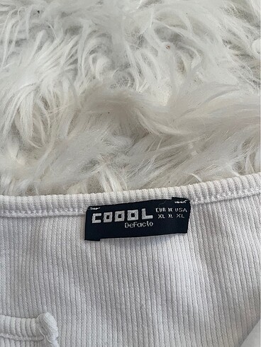 xl Beden Beyaz Crop