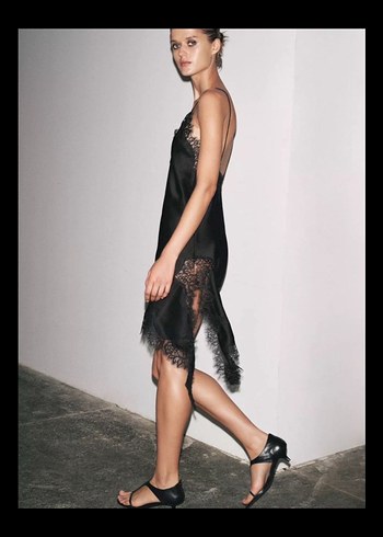 Zara siyah Viral Dantel Detaylı Mini Elbise - Görsel 3