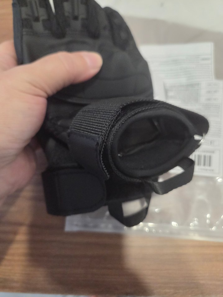 Siyah Desenli Erkek Motosiklet Eldiveni - Görsel 4