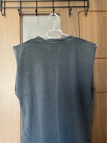 m Beden tisort pull&bear pantera