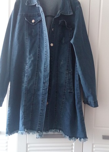 Düğmeli Mavi Denim Midi Ceketbyan kot ceket