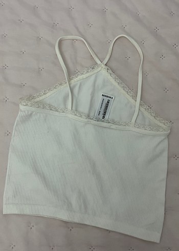 Dantel Detaylı Beyaz İnce Askılı Kadın Atlet - Görsel 2