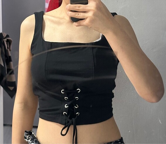 Bağcıklı crop