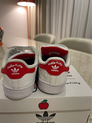 25 Beden Adidas cocuk ayakkabı