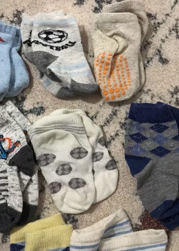 Erkek Çocuk Gri Desenli Çoraplar - Görsel 4