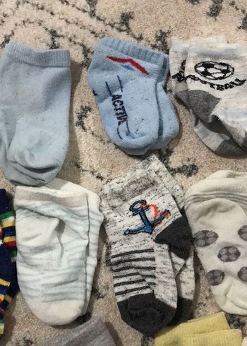 Erkek Çocuk Gri Desenli Çoraplar - Görsel 3