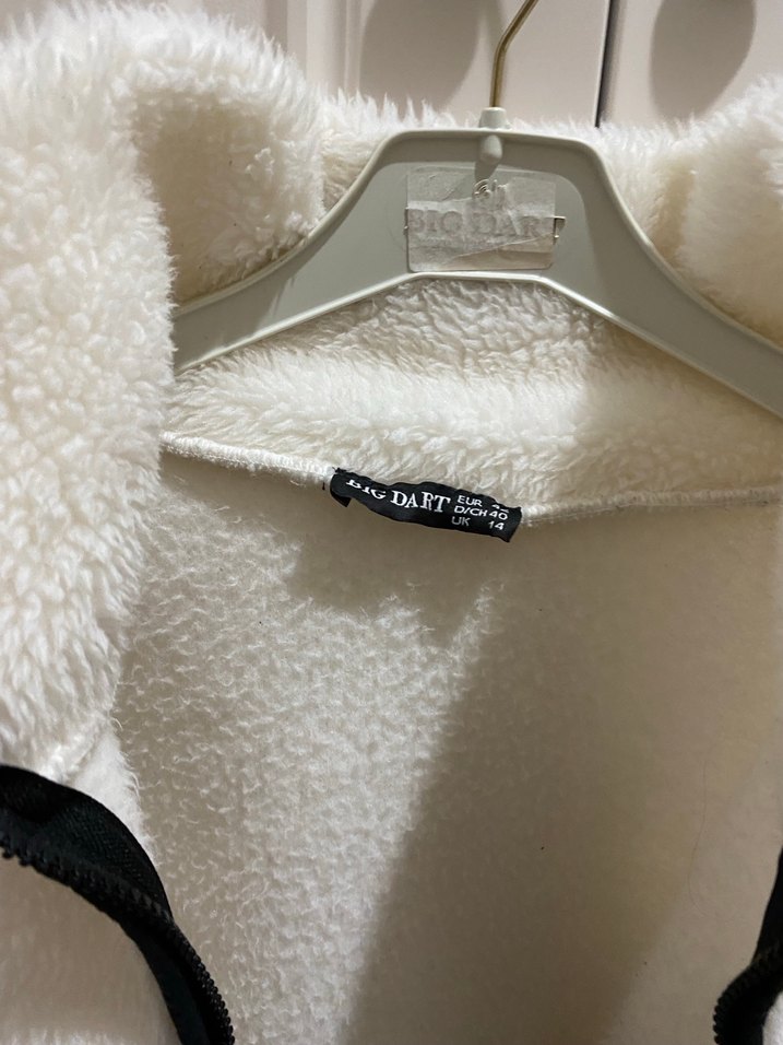 Fermuarlı Beyaz Kadın Polar Ceket - Görsel 5