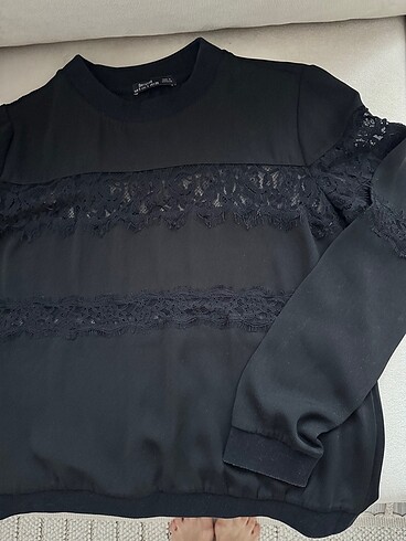 s Beden Bershka dantel detaylı üst