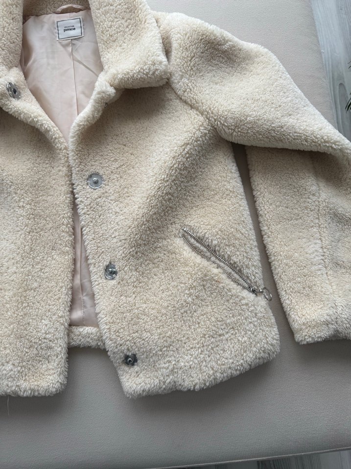 Ekru Peluş Kısa Ceket — görsel 4/6