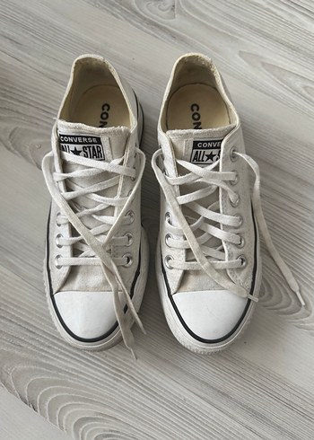 Converse ürünü