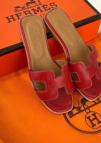 HERMES HAKİKİ DERİ SANDALS
