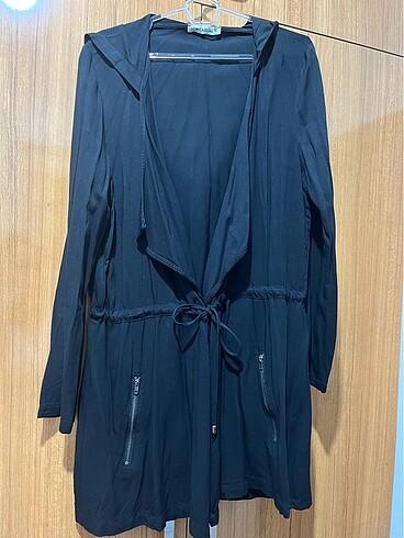 Siyah mevsimlik ceket
