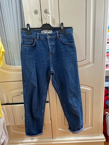 Mudo mom jean