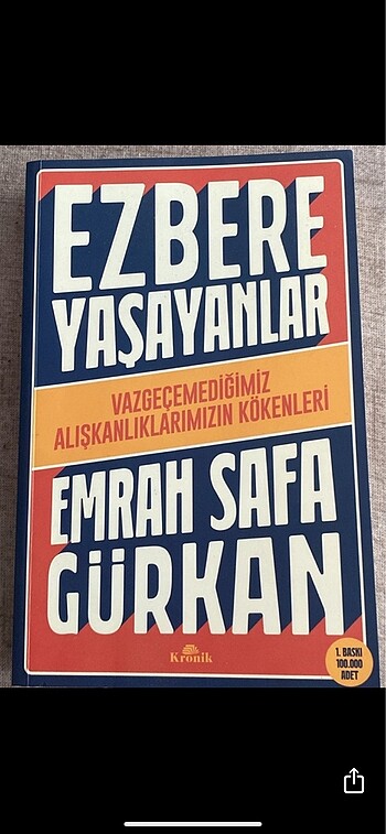 Ezbere Yaşayanlar