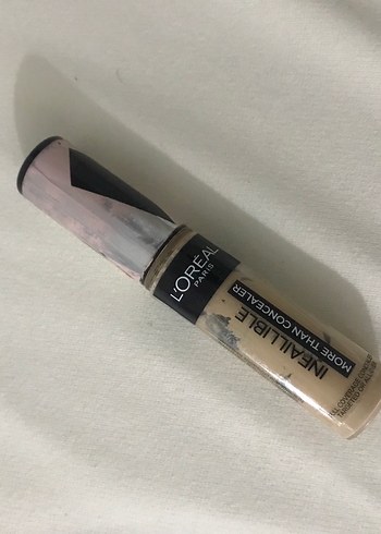 Beden L'Oréal İnfaillible Kapatıcı - Açık Bej