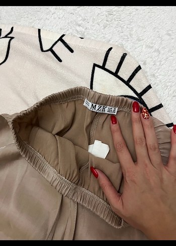Zara Bej Salaş İpek Görünümlü Kadın Pantolon
