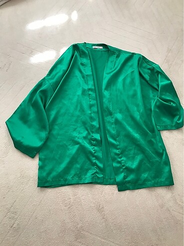 Zara Saten kimono