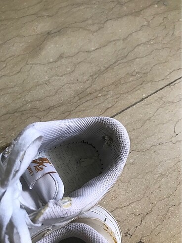 37 Beden beyaz Renk Nike air force spor ayakkabı